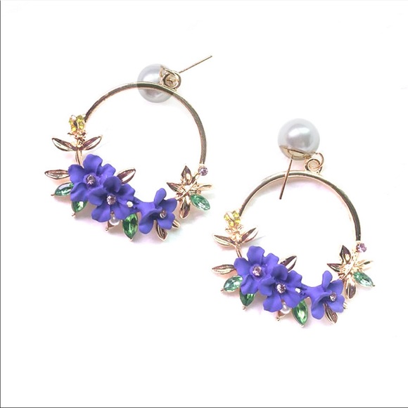 059 - PURPLE FLOWER 🌸 DANGLE EARRINGS - Picture 3 of 4
